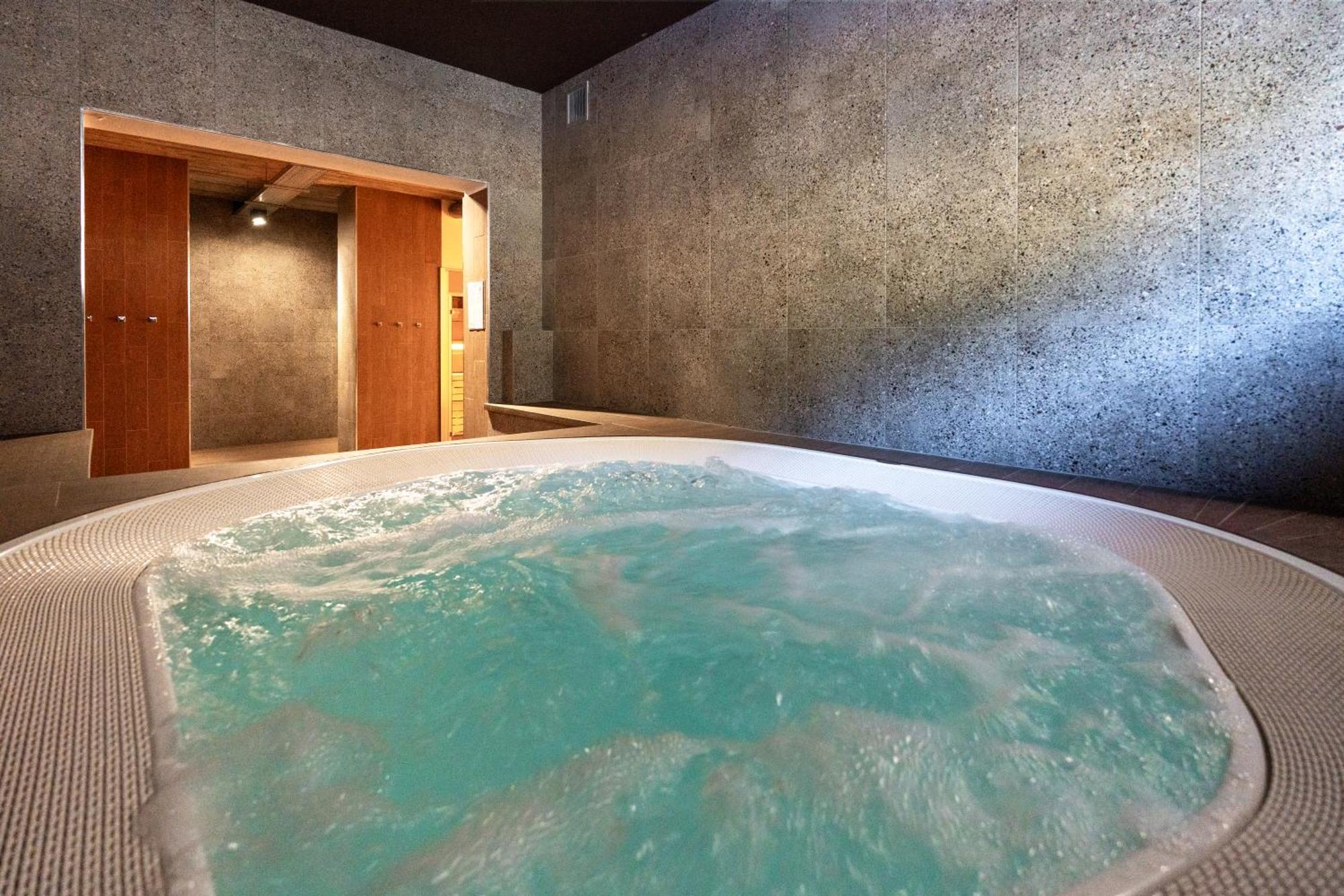 ארינסל Ushuaia, The Mountain Hotel מראה חיצוני תמונה