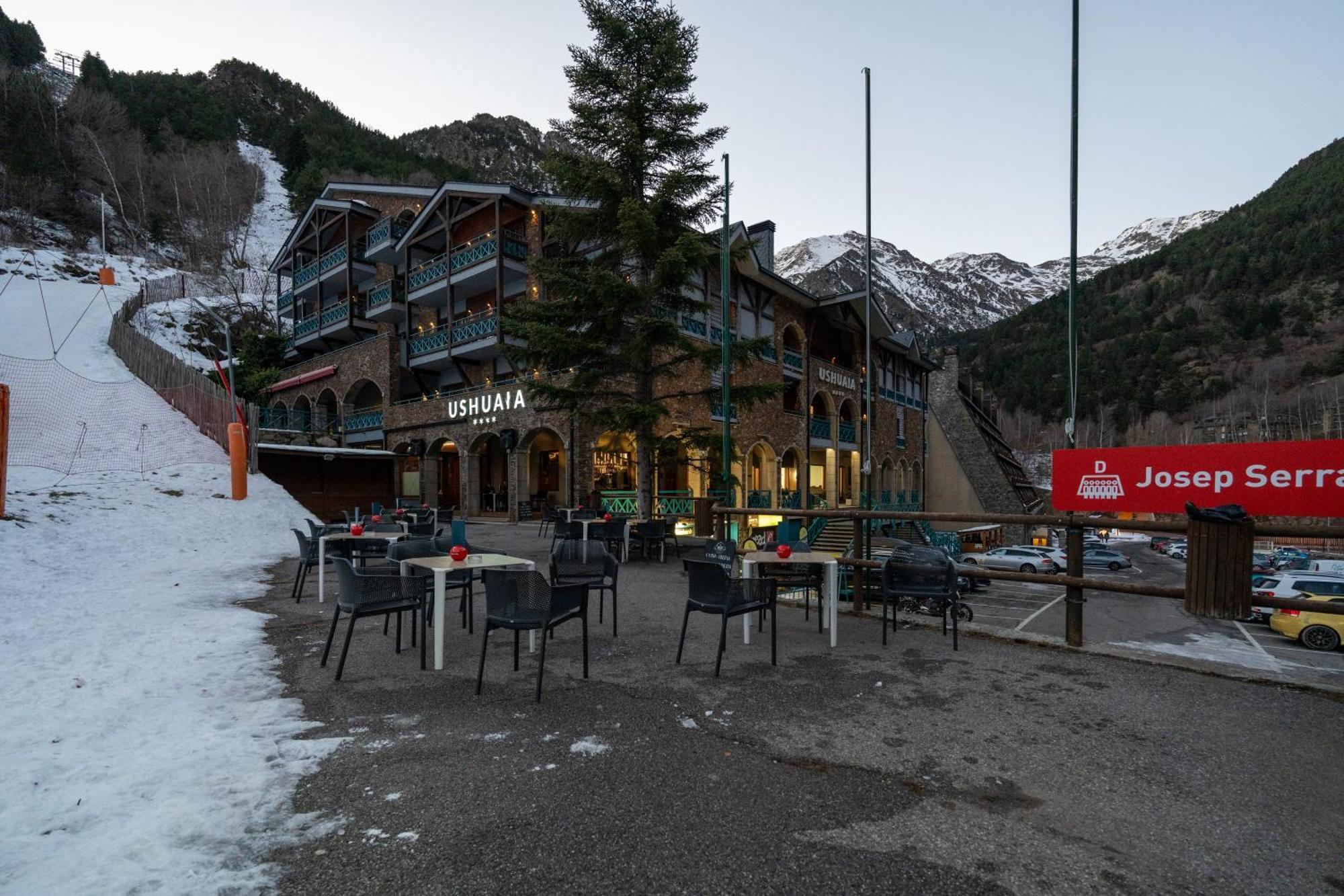 ארינסל Ushuaia, The Mountain Hotel מראה חיצוני תמונה