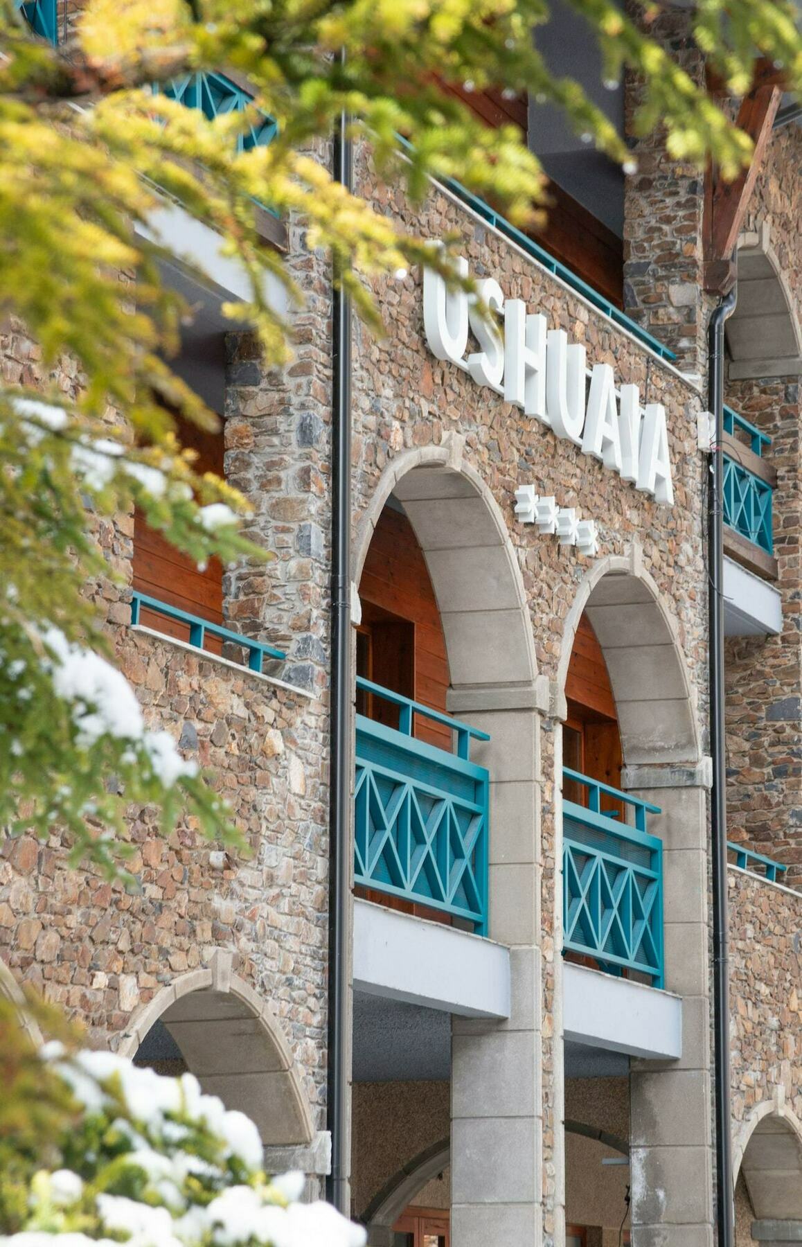 ארינסל Ushuaia, The Mountain Hotel מראה חיצוני תמונה